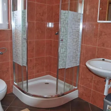 Apartament *